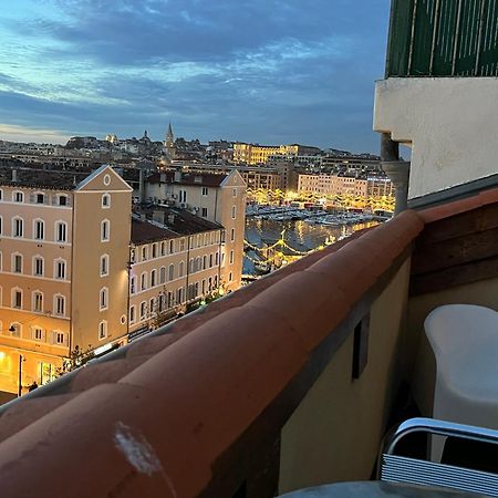 Loft Moderne Vue Vieux Port Terrasse Rooftop Apartment Marseille Exterior photo